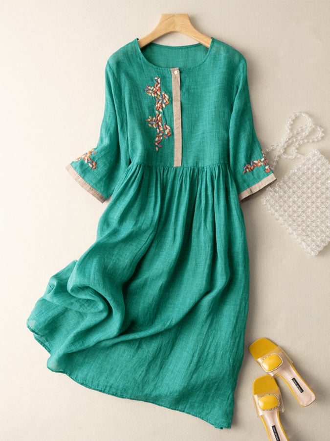 Antonia embroidered linen midi dress - side view