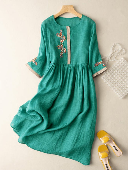 Antonia embroidered linen midi dress - side view