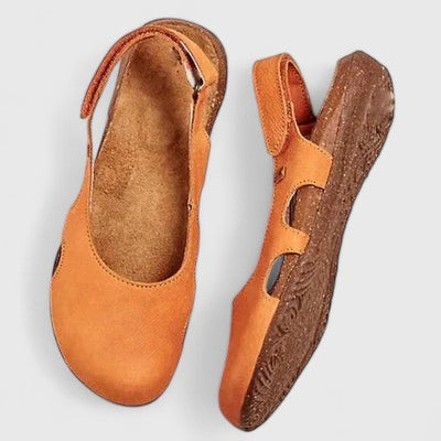 Galatea arch-support cushioned sandals - detail view