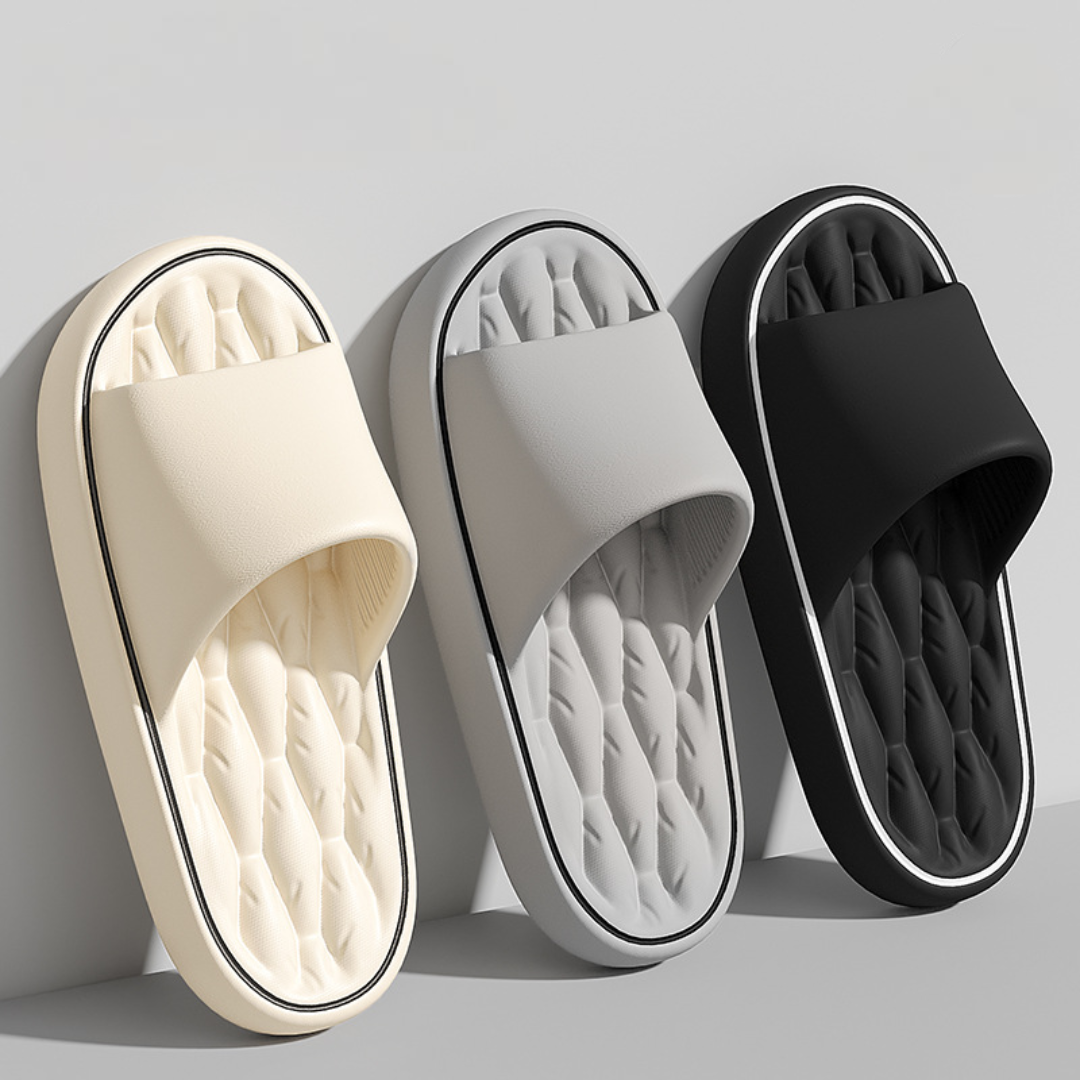 Giselda pillow slides - detail view