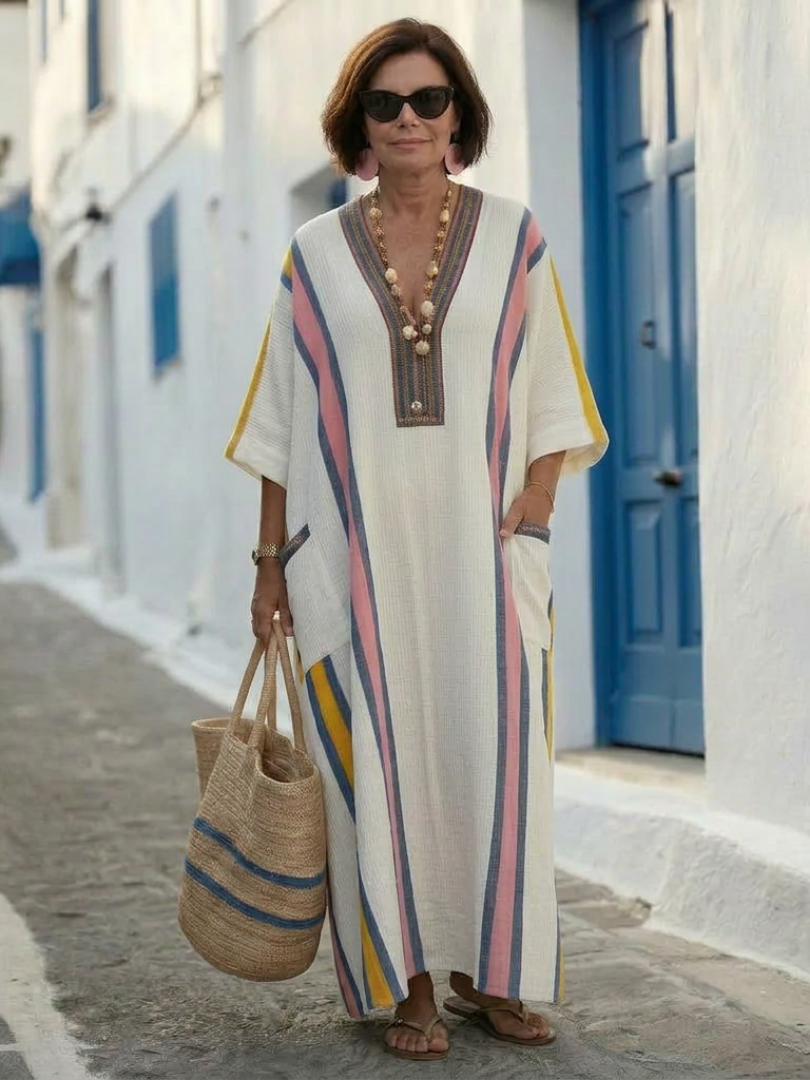 Ilse V neck pocket maxi dress - close up