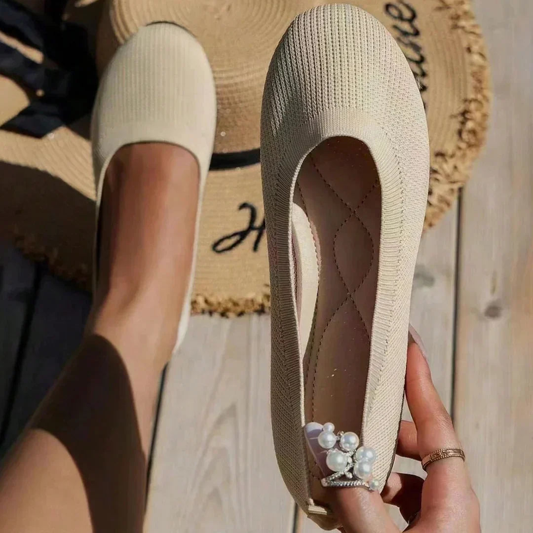 Ondine orthopaedic walking shoes - styled view