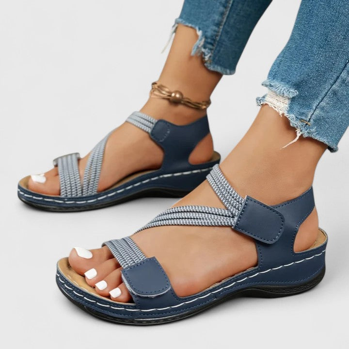 Undine arch-support orthopaedic sandals - styled view