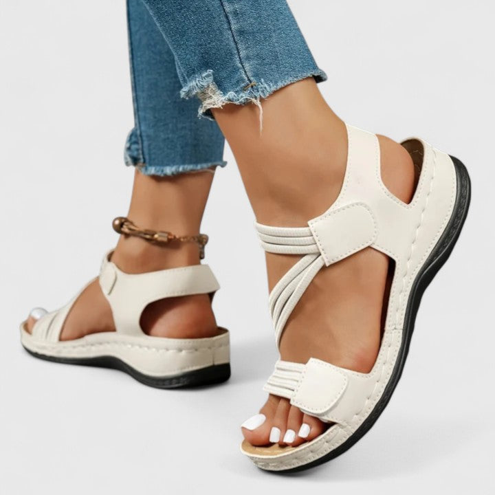 Undine arch-support orthopaedic sandals - styled view