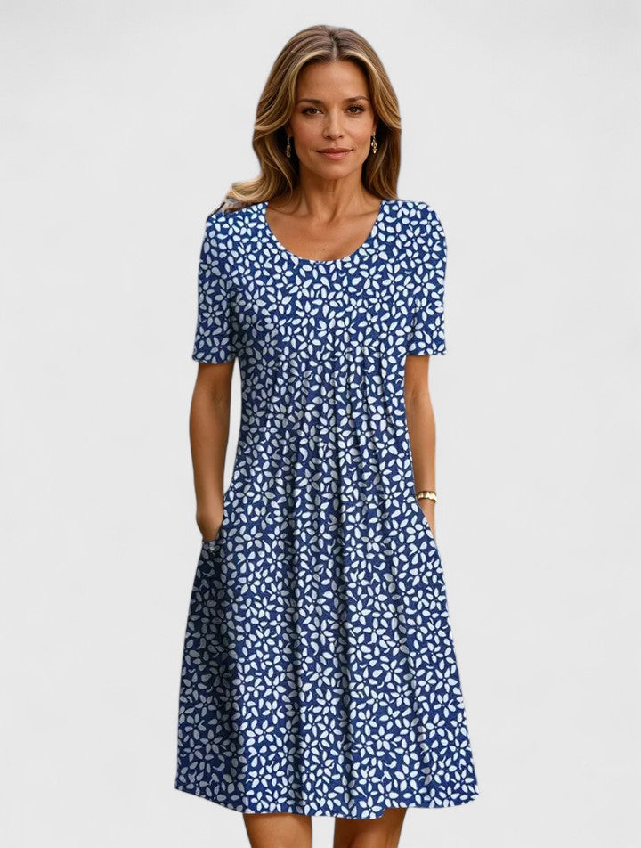 Valora pleated pocket dress - detail view