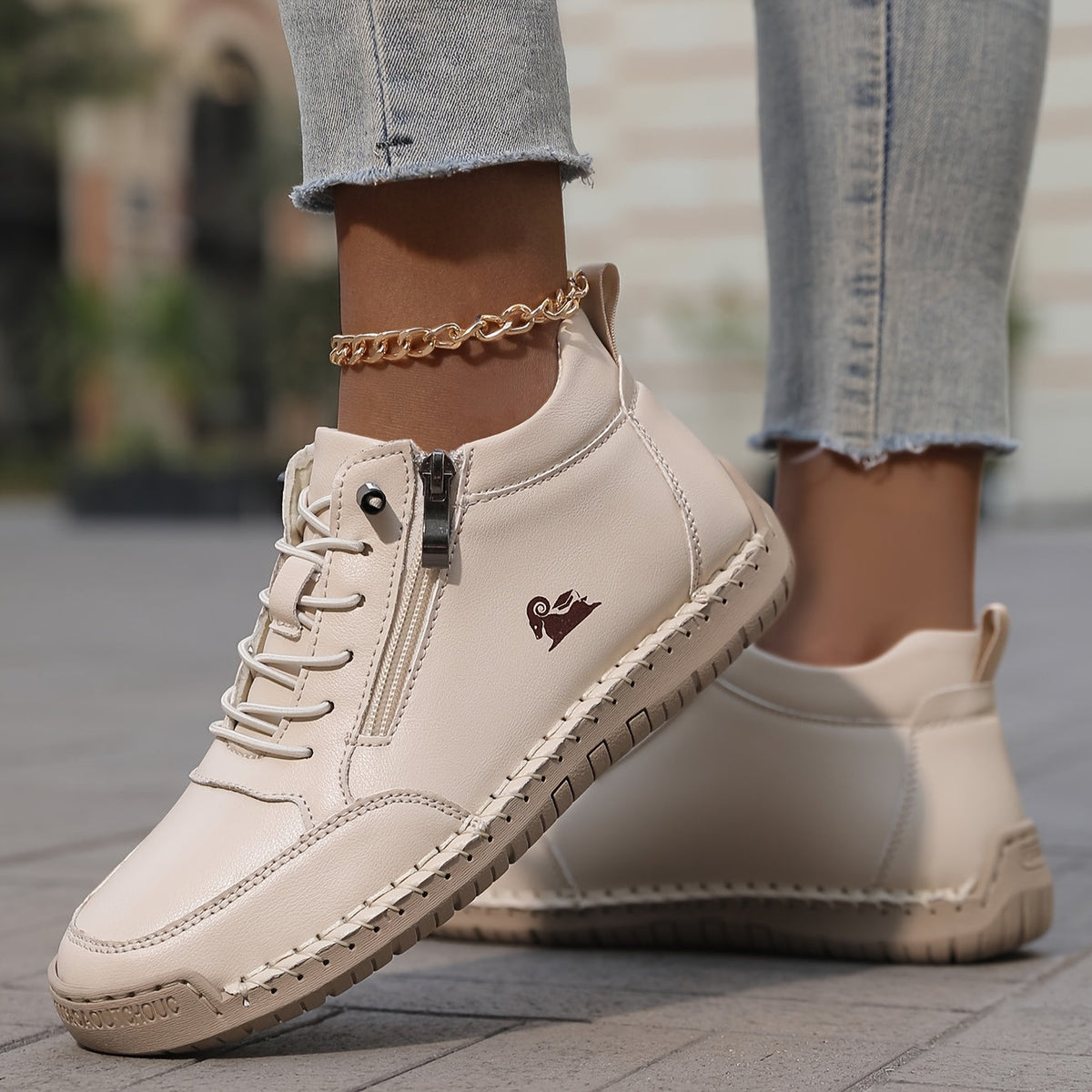 Wrenna wide-toe orthopaedic sneakers - side view
