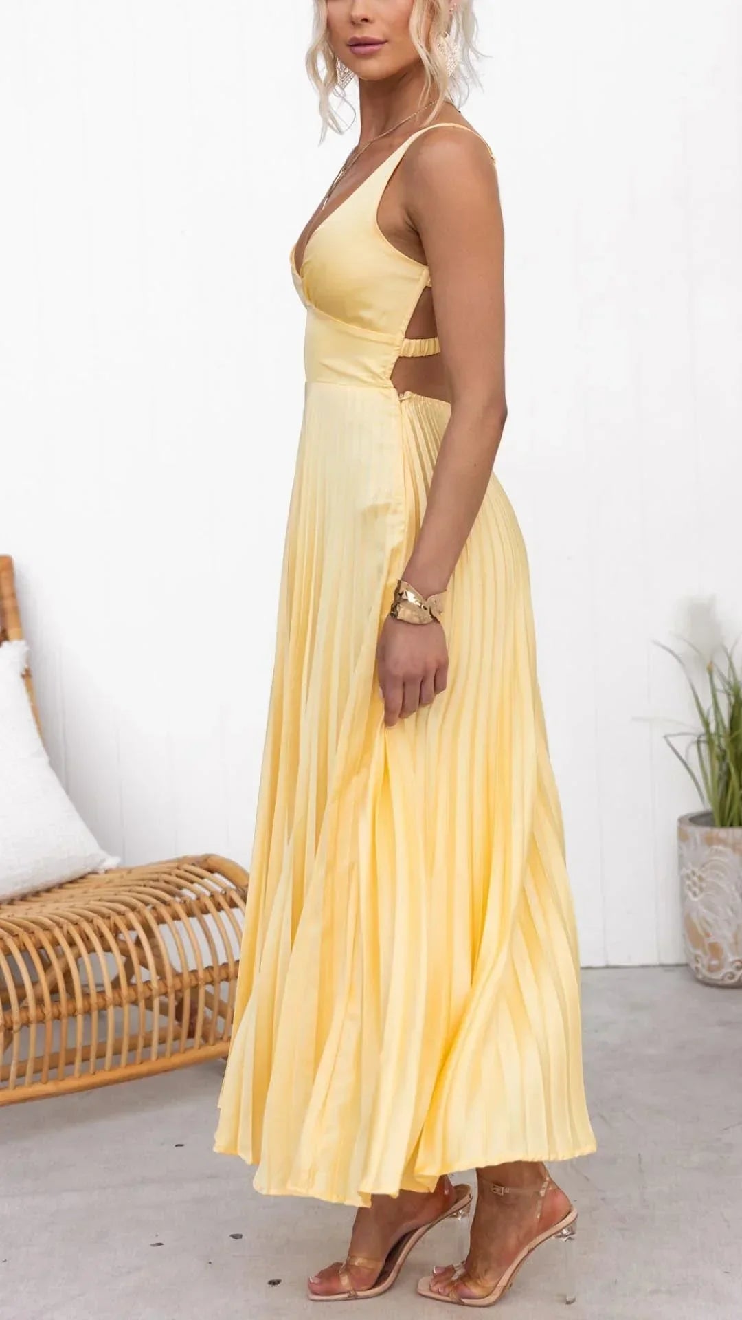 Yara pleated V neck maxi dress - back view