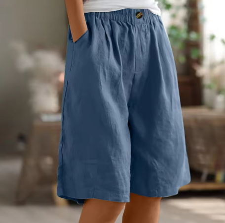 Yolanda classic denim shorts - detail view